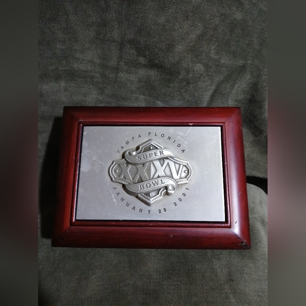 Super Bowl XXXV Commemorative Jewelry Box